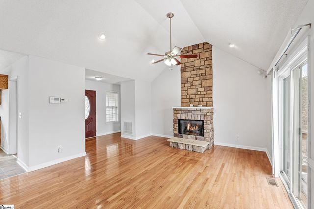 101 Oak Leaf Court, Pickens, SC 29671