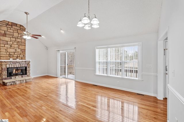 101 Oak Leaf Court, Pickens, SC 29671