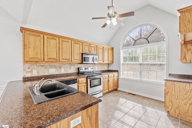 101 Oak Leaf Court, Pickens, SC 29671