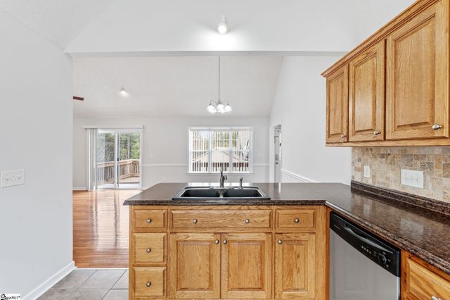 101 Oak Leaf Court, Pickens, SC 29671