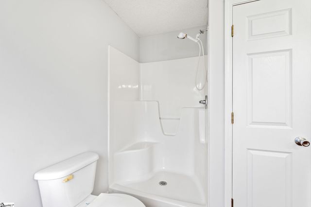 101 Oak Leaf Court, Pickens, SC 29671