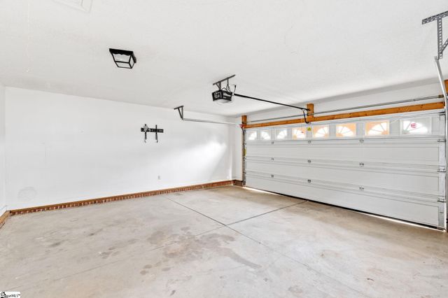 101 Oak Leaf Court, Pickens, SC 29671