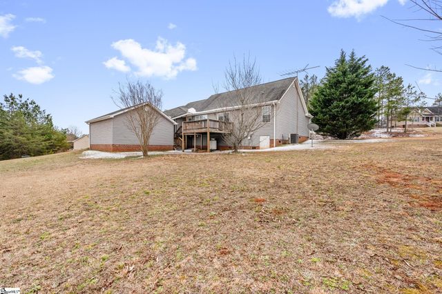 101 Oak Leaf Court, Pickens, SC 29671