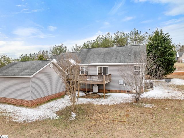 101 Oak Leaf Court, Pickens, SC 29671