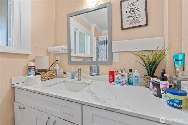 1314 S Cushman Avenue, Tacoma, WA 98405
