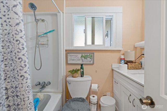 1314 S Cushman Avenue, Tacoma, WA 98405