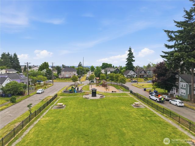 1314 S Cushman Avenue, Tacoma, WA 98405