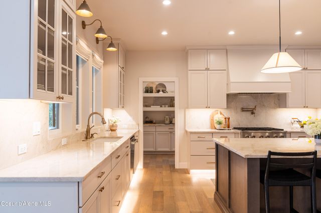 287 Mesa DR, Athol, ID 83801