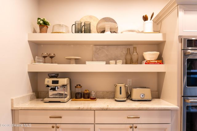 287 Mesa DR, Athol, ID 83801