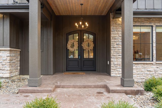 287 Mesa DR, Athol, ID 83801