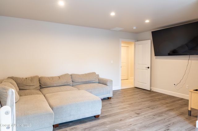 287 Mesa DR, Athol, ID 83801