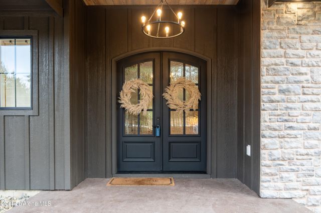 287 Mesa DR, Athol, ID 83801