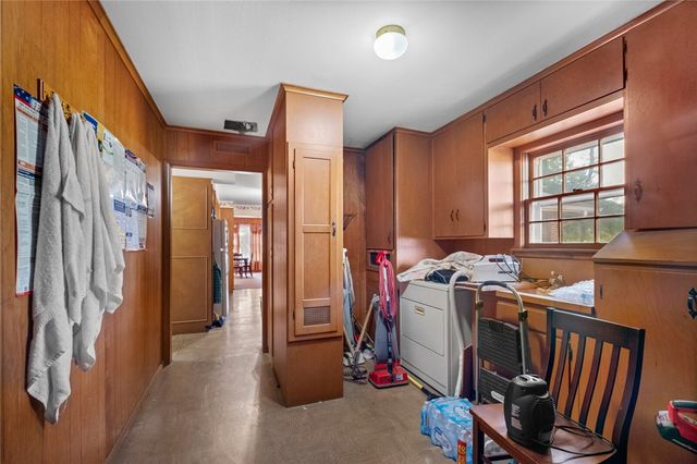 1400 W Locust Street, Stilwell, OK 74960