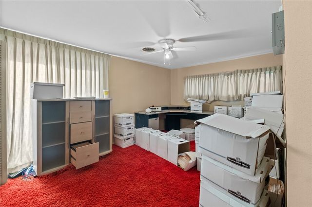 1400 W Locust Street, Stilwell, OK 74960