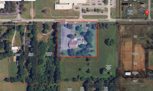 1400 W Locust Street, Stilwell, OK 74960