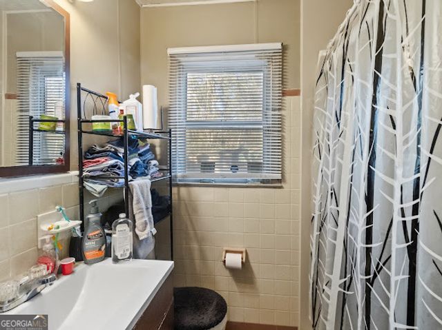 6343 Gresham Street, Union City, GA 30291