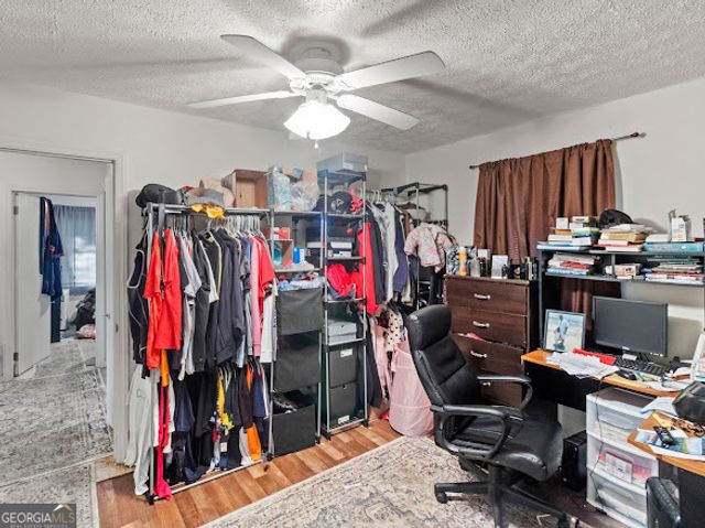 6343 Gresham Street, Union City, GA 30291