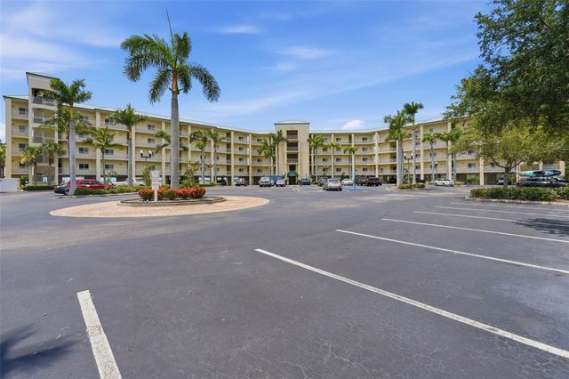 8800 BAY PINES BOULEVARD 216, St Petersburg, FL 33709