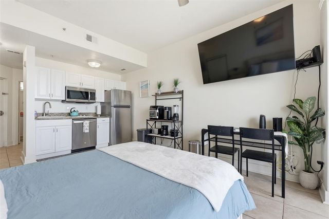 8800 BAY PINES BOULEVARD 216, St Petersburg, FL 33709