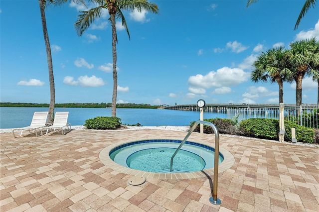 8800 BAY PINES BOULEVARD 216, St Petersburg, FL 33709