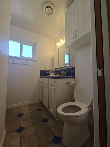 505 Broderick Ave, Modesto, CA 95350