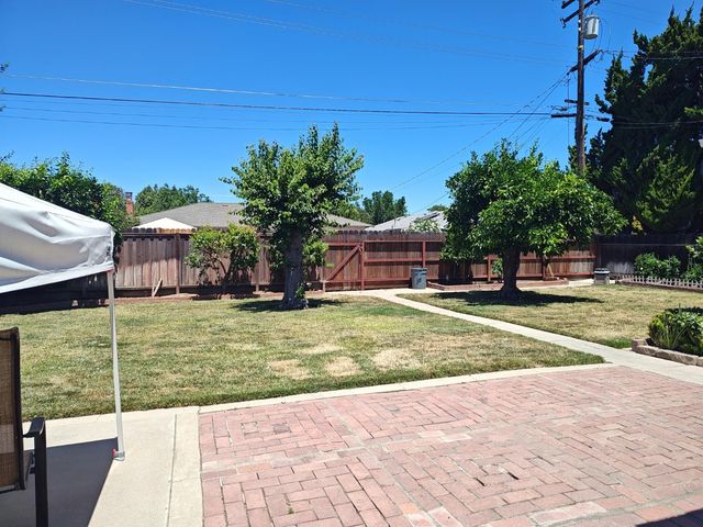 505 Broderick Ave, Modesto, CA 95350