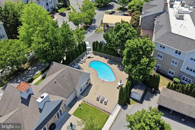 400 LANTERN LN, Kennett Square, PA 19348
