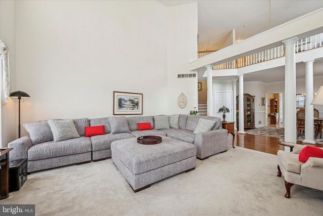 400 LANTERN LN, Kennett Square, PA 19348