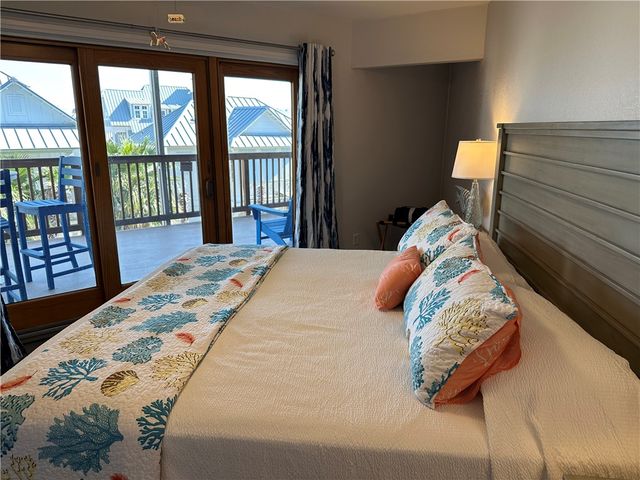 5973 State Highway 361 206, Port Aransas, TX 78373