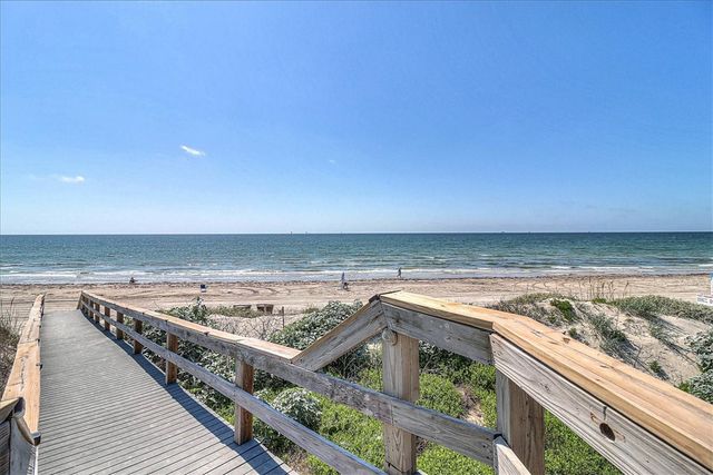 5973 State Highway 361 206, Port Aransas, TX 78373