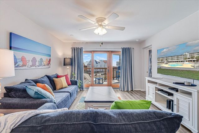 5973 State Highway 361 206, Port Aransas, TX 78373