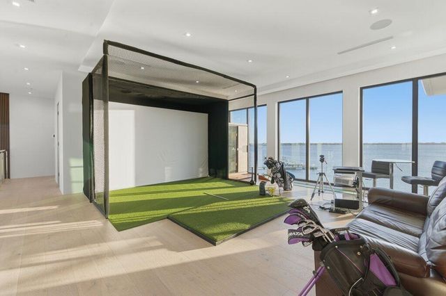 1271 NE Langford Lane, Jensen Beach, FL 34957