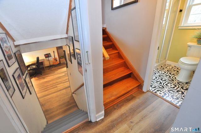 15 Stillman Road, Bloomfield, CT 06002