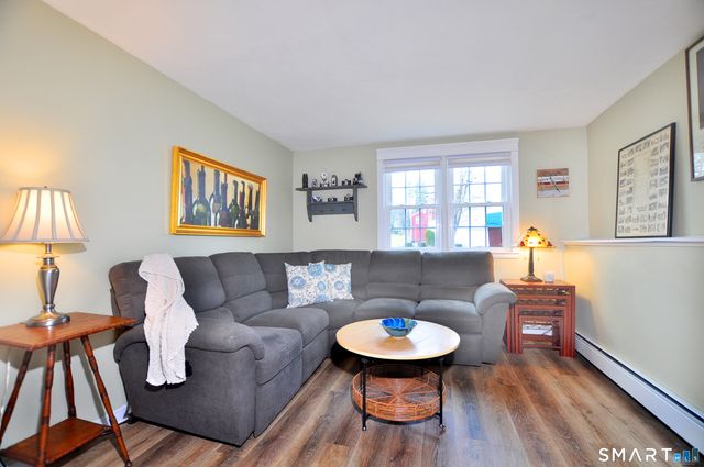 15 Stillman Road, Bloomfield, CT 06002