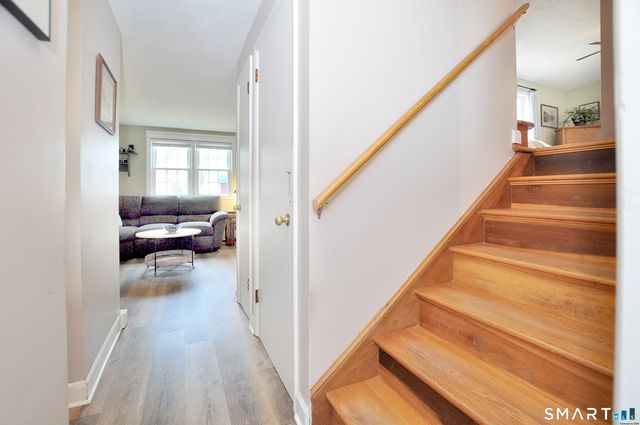 15 Stillman Road, Bloomfield, CT 06002