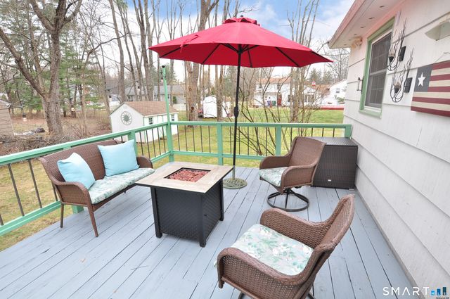 15 Stillman Road, Bloomfield, CT 06002