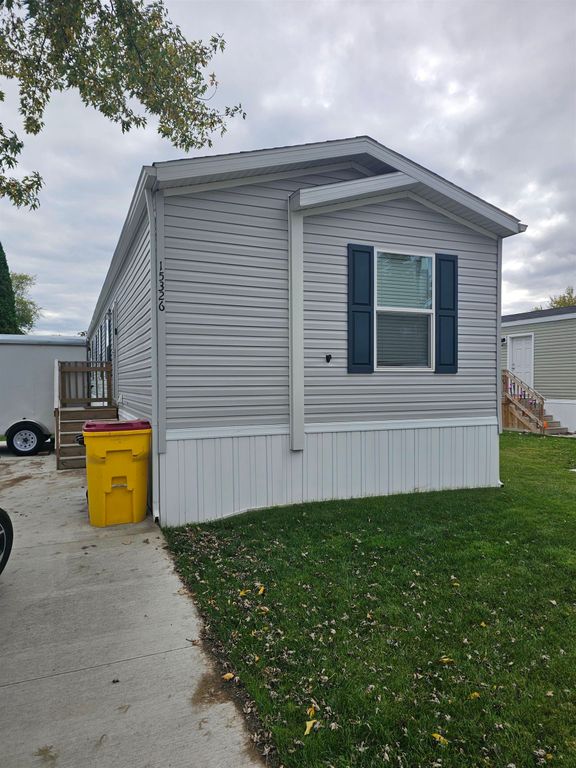 15326 Danseur Drive, Clinton Township, MI 48038