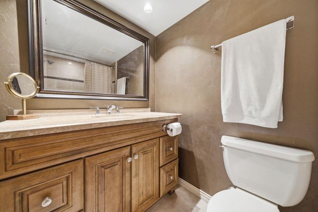6485 Bayou Glen Road 6485, Houston, TX 77057