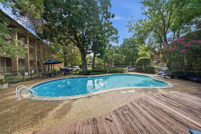 6485 Bayou Glen Road 6485, Houston, TX 77057