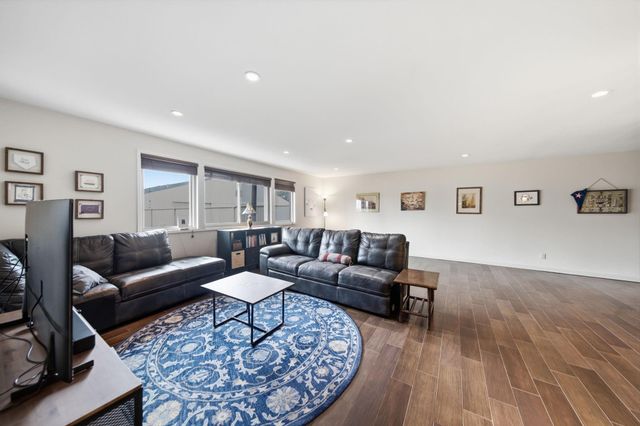 6485 Bayou Glen Road 6485, Houston, TX 77057