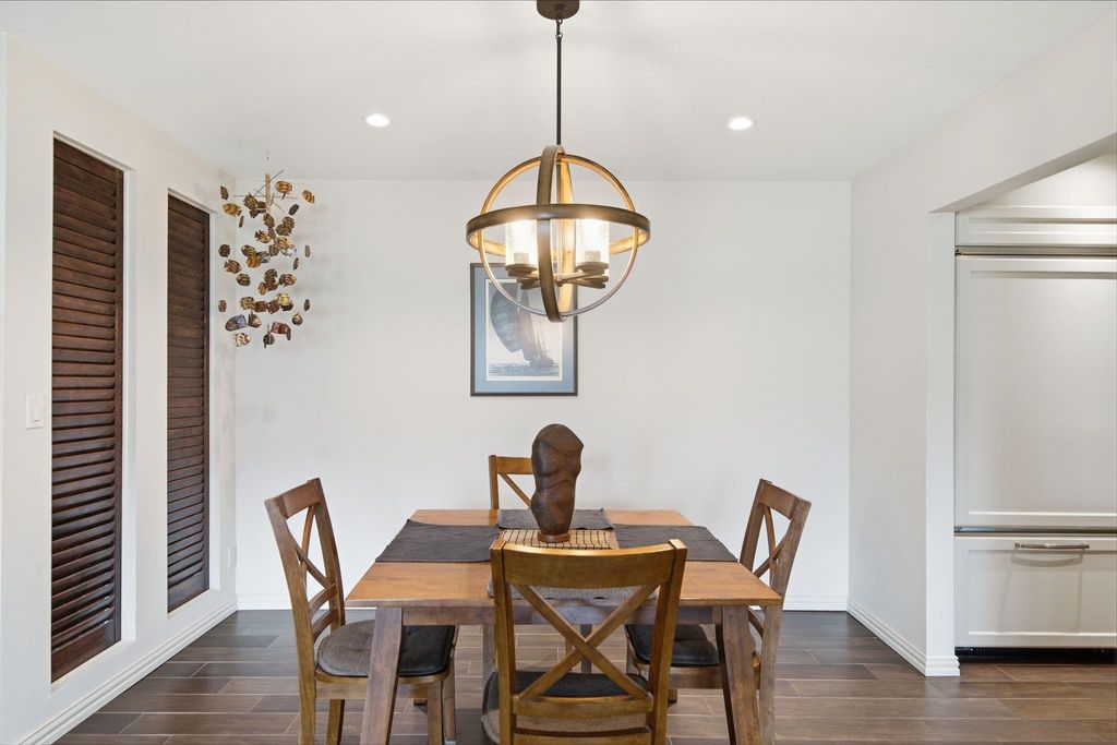 6485 Bayou Glen Road 6485, Houston, TX 77057