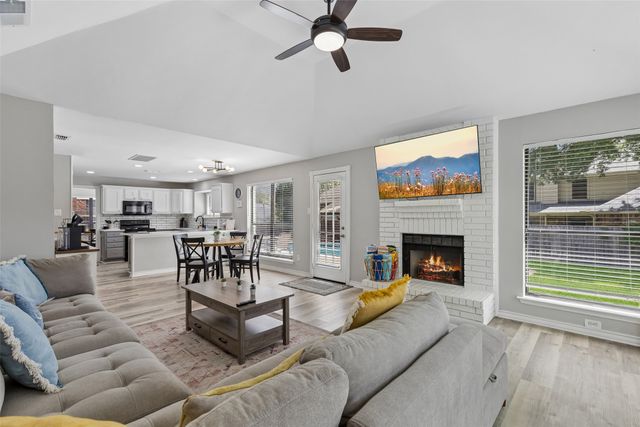 2108 Bentley Drive, Flower Mound, TX 75028