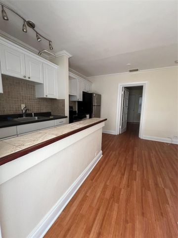 1325 NE 5th Terrace 2, Fort Lauderdale, FL 33304