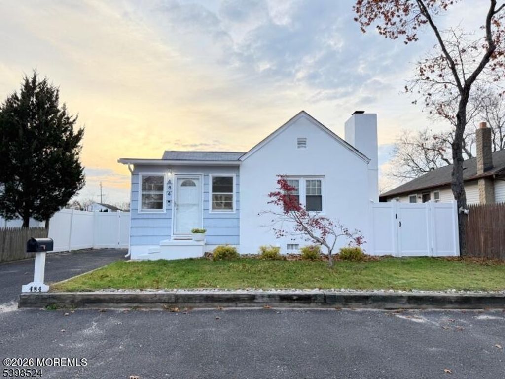 484 Bara Street, Brick, NJ 08723