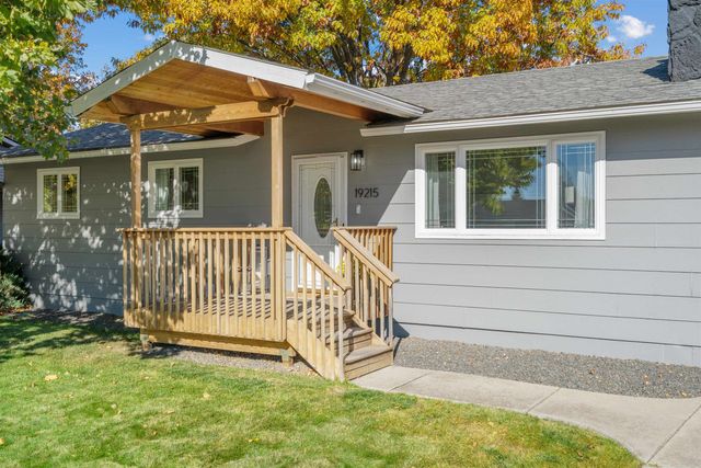 19215 E Valleyway Ave, Spokane Valley, WA 99016
