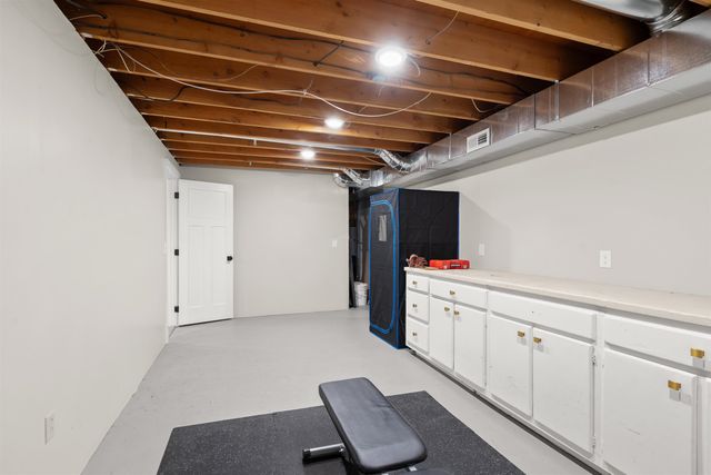 19215 E Valleyway Ave, Spokane Valley, WA 99016