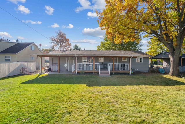 19215 E Valleyway Ave, Spokane Valley, WA 99016