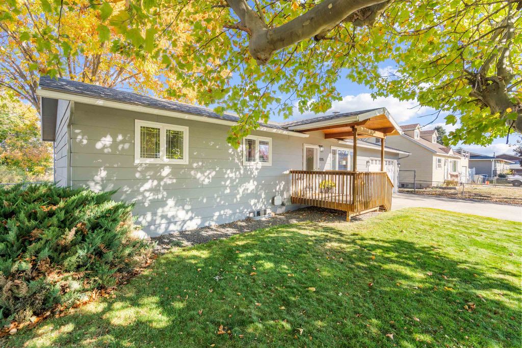 19215 E Valleyway Ave, Spokane Valley, WA 99016 photo 2