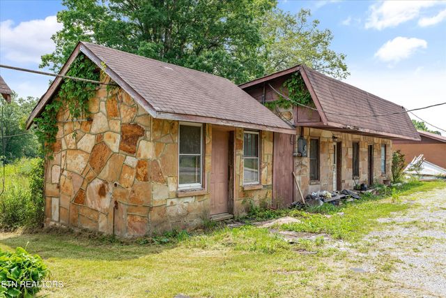 9476 Morgan County Hwy, Sunbright, TN 37872