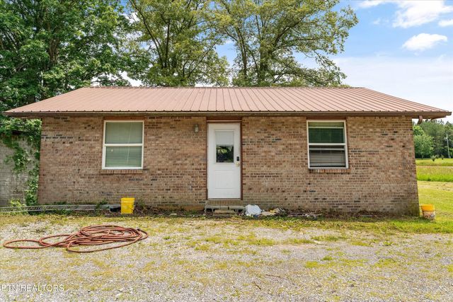 9476 Morgan County Hwy, Sunbright, TN 37872